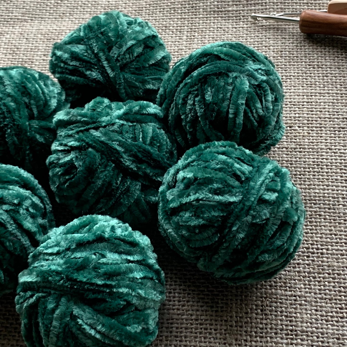 Evergreen Velvet Yarn