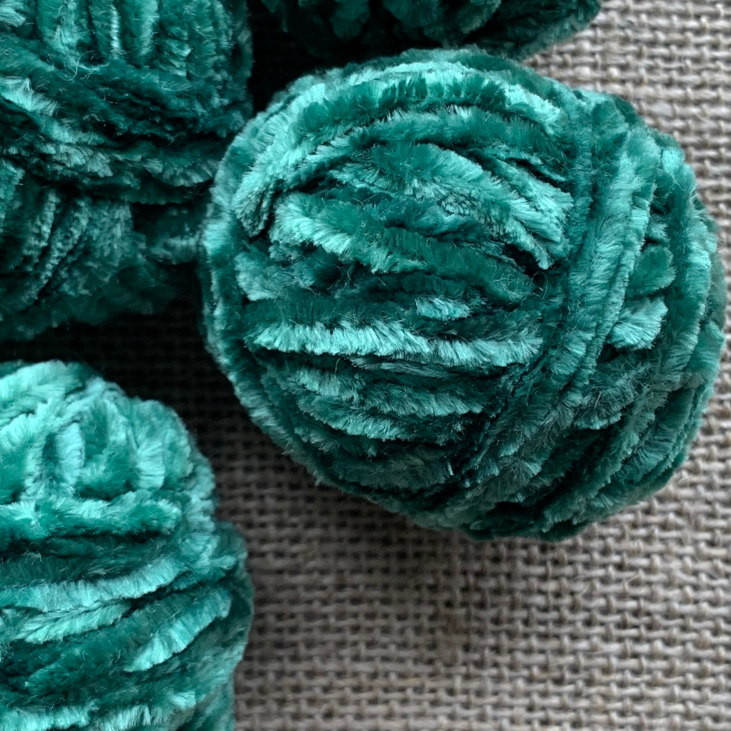 Evergreen Velvet Yarn