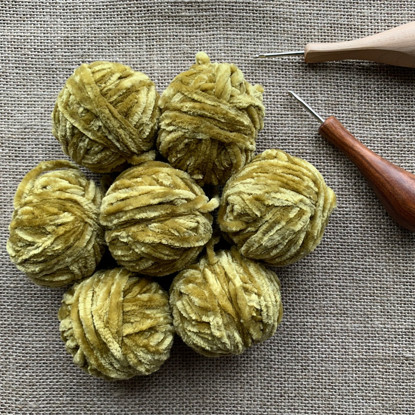 Olive Grove Velvet Yarn