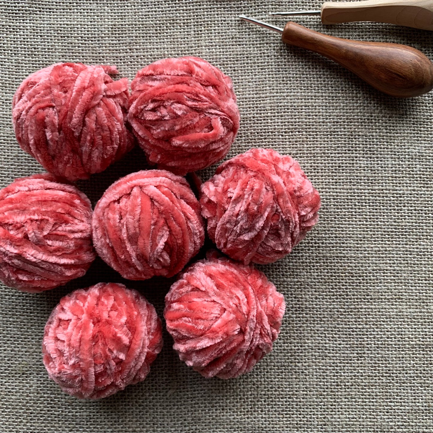 Peach Blossom Velvet Yarn