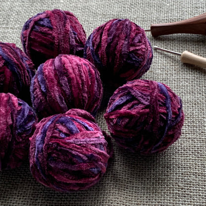 Very Berry Crushed Velvet Yarn