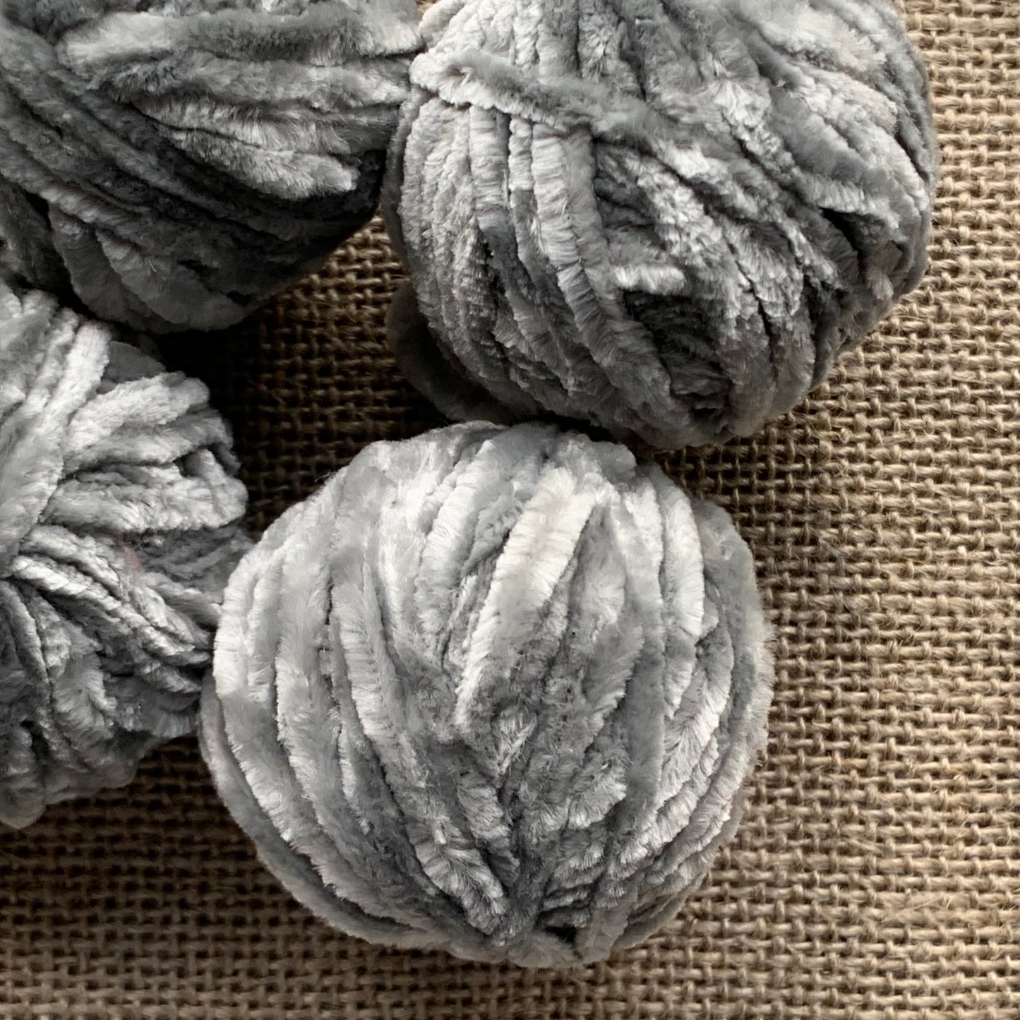 Sage Velvet Yarn